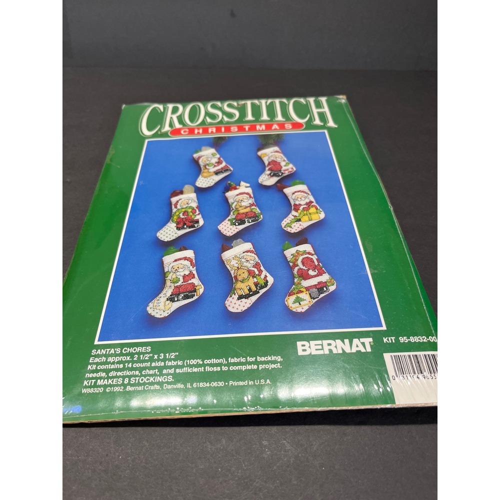 Bernat Santa's Chores Cross Stitch Kit 8 Stockings 95-8832-00 Vintage 1992